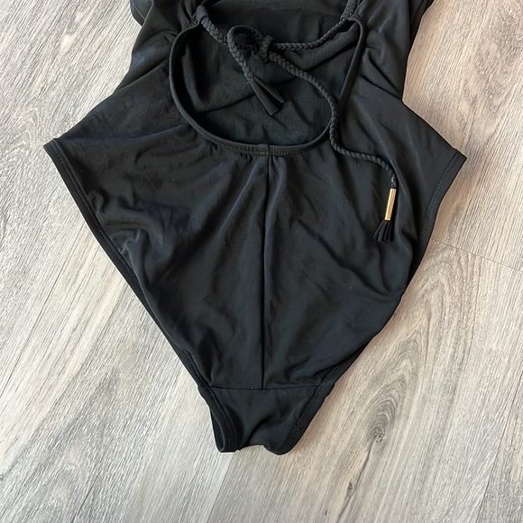 Robin  Piccone black strappy back bathing suit size 6 - Picture 6 of 9